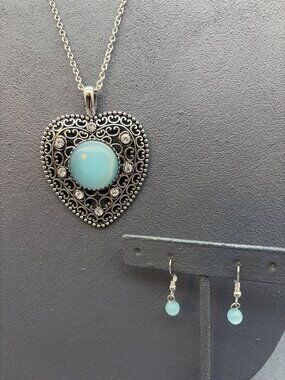 Heart Pendant Necklace Earrings Set 36 In Silver Aqua StoneRhinestone Filigree